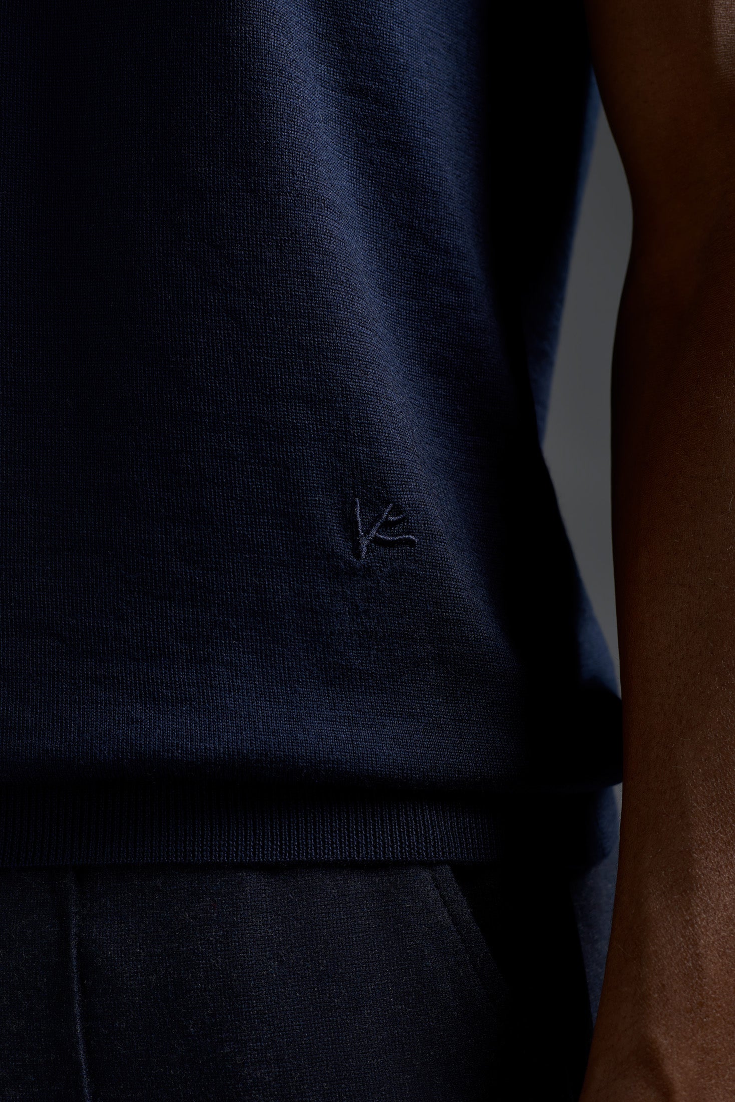 MG8085_000_Y0374_810-media-4