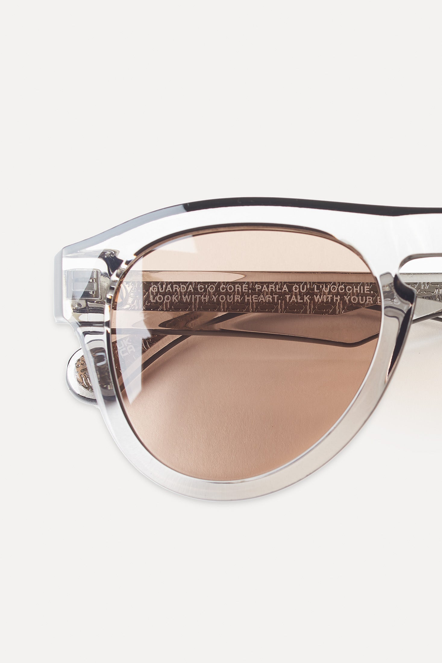 SUN01D_000_SG001_940-media-4