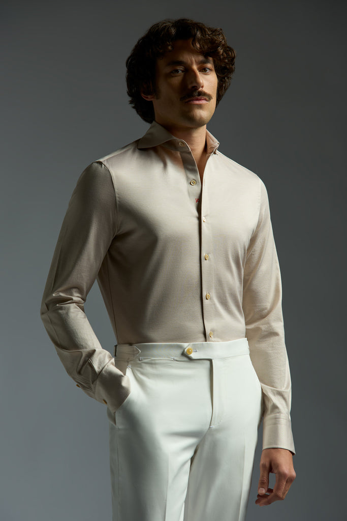 CAJ002_000_J0417_330-media-1