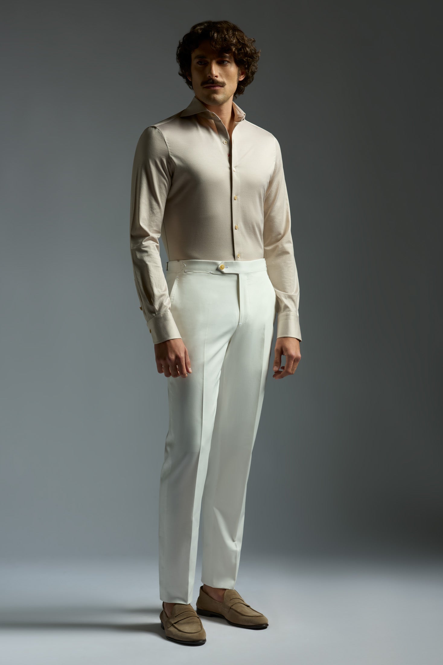 CAJ002_000_J0417_330-media-2