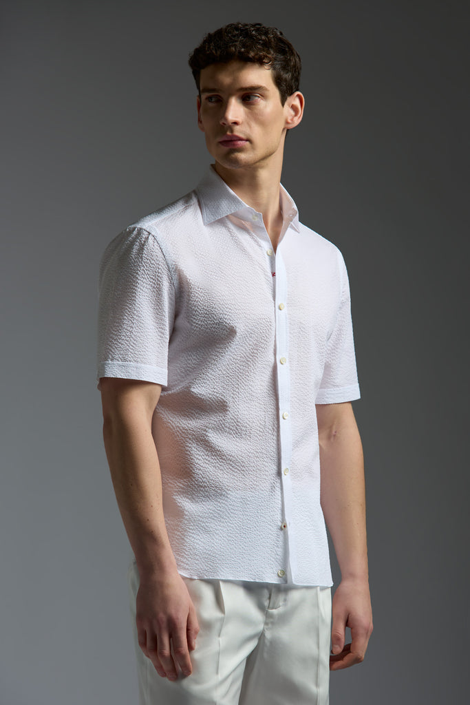 CAM192_000_C5705_01-media-1