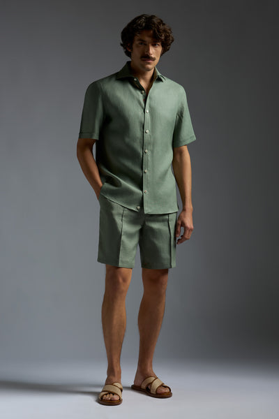 CAM192_000_P9110_600-media-2