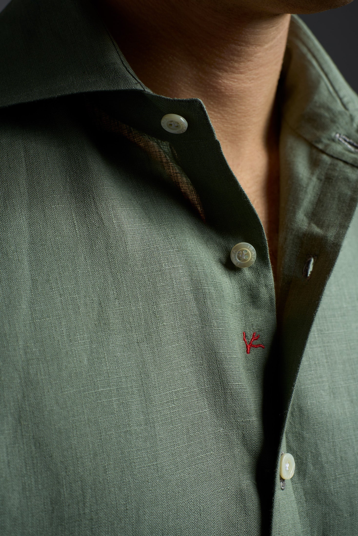 CAM192_000_P9110_600-media-4