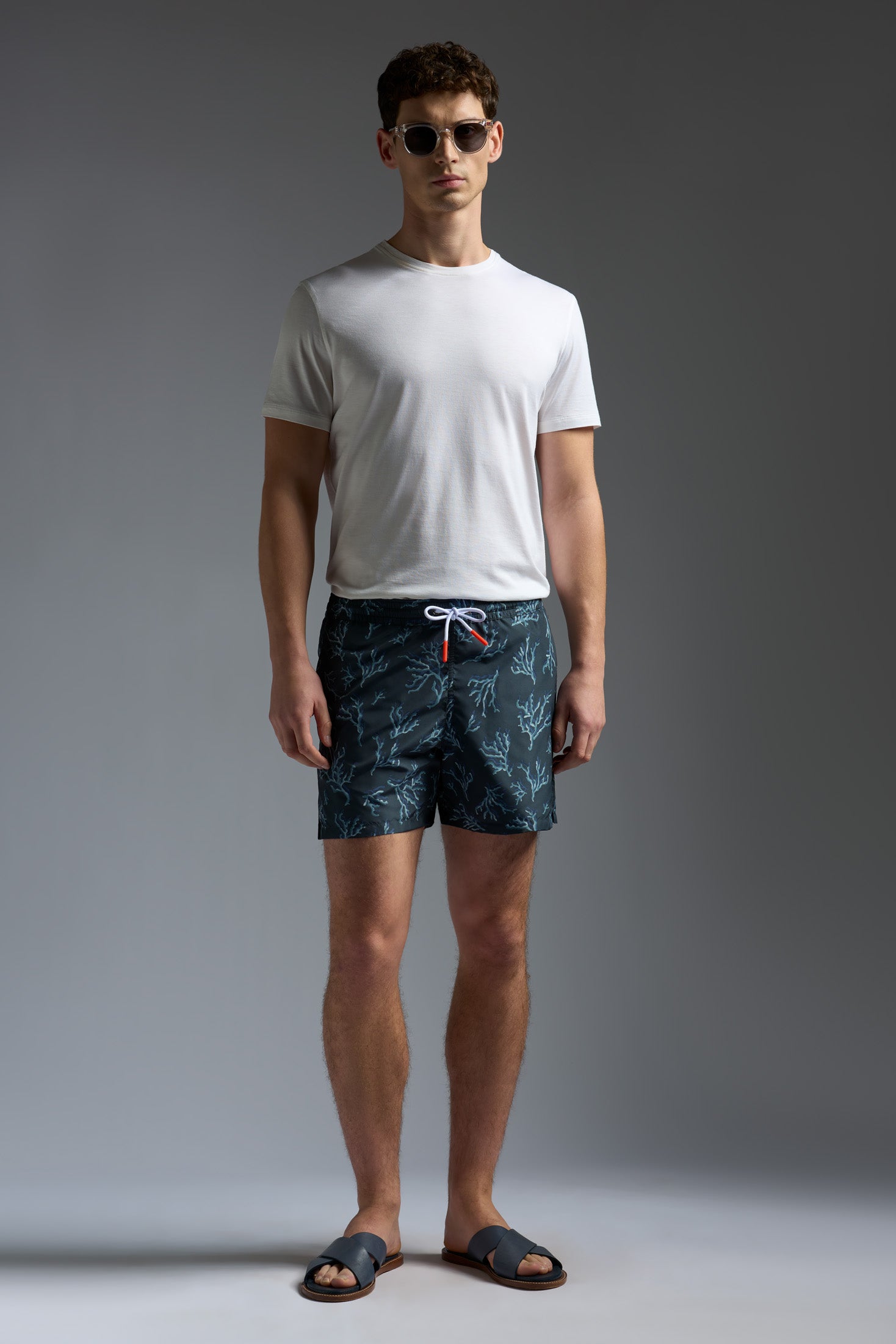 COSI19_000_BW252_05-media-1