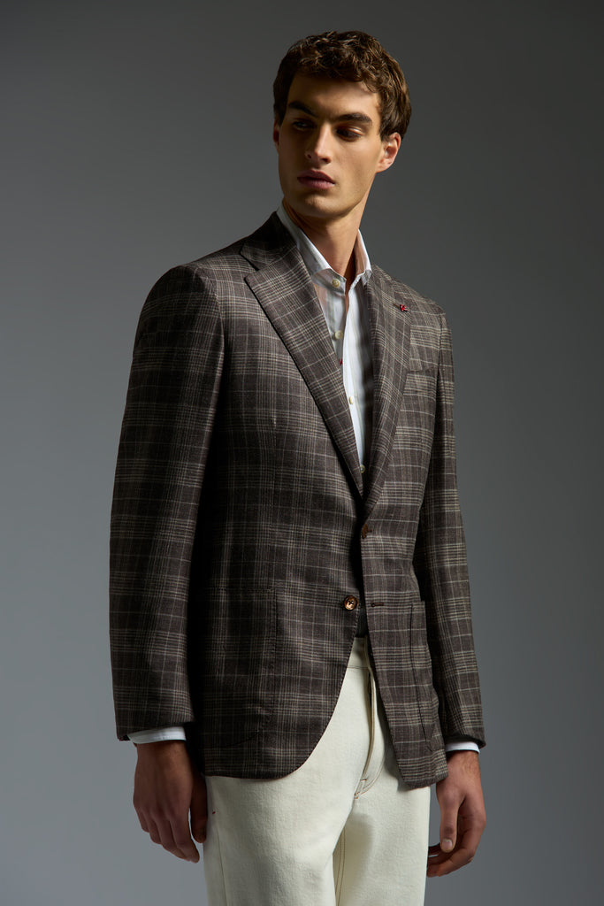 M21GSI_000_2079E_470-media-1