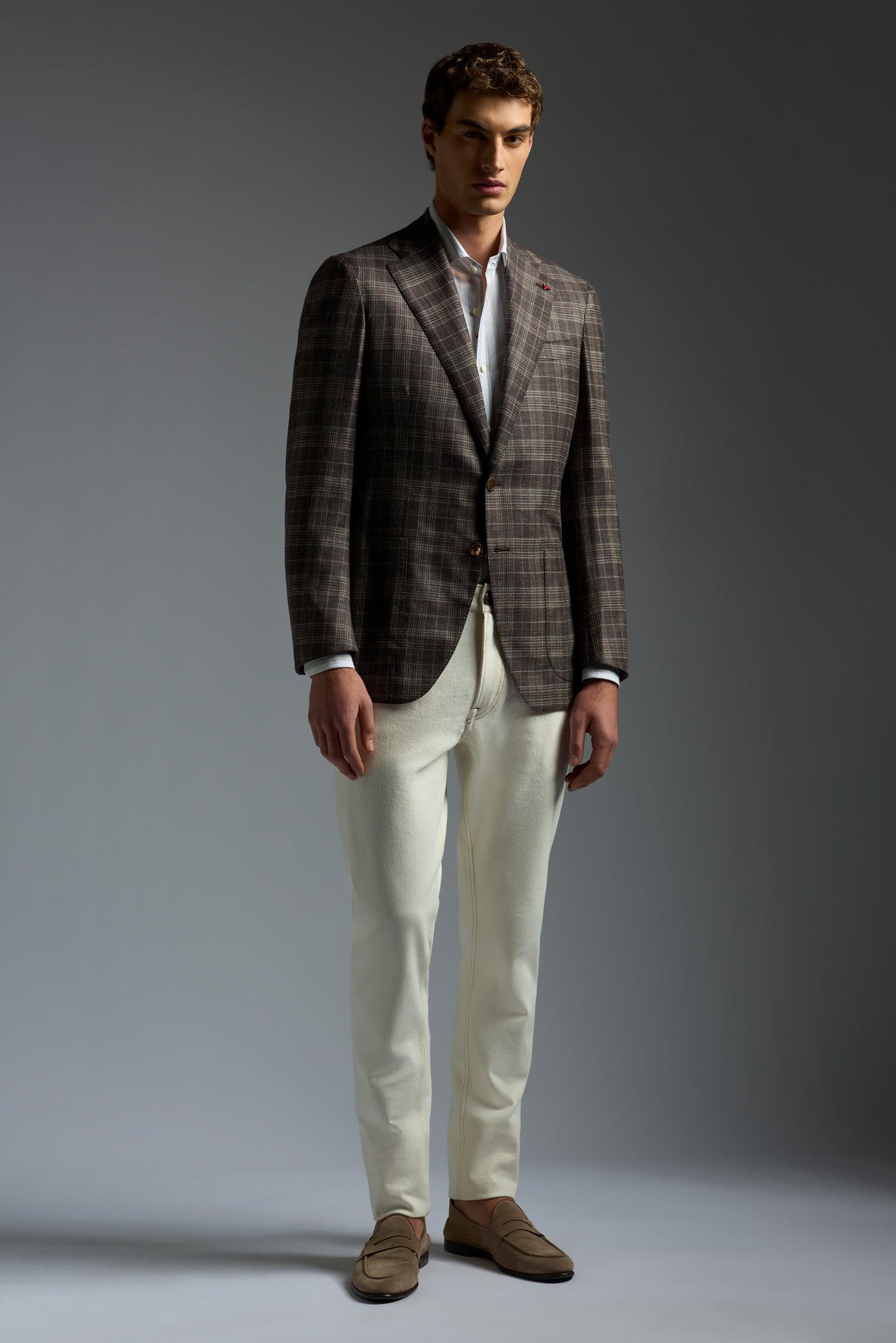 M21GSI_000_2079E_470-media-2