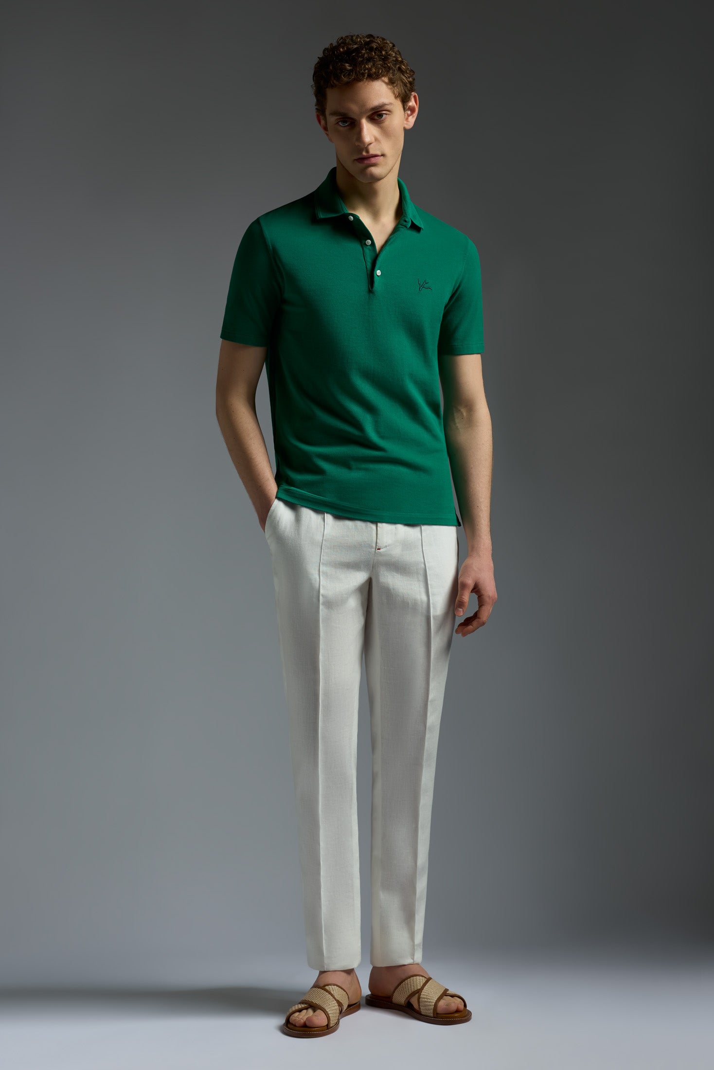 MCT471_000_JP004_520-media-2