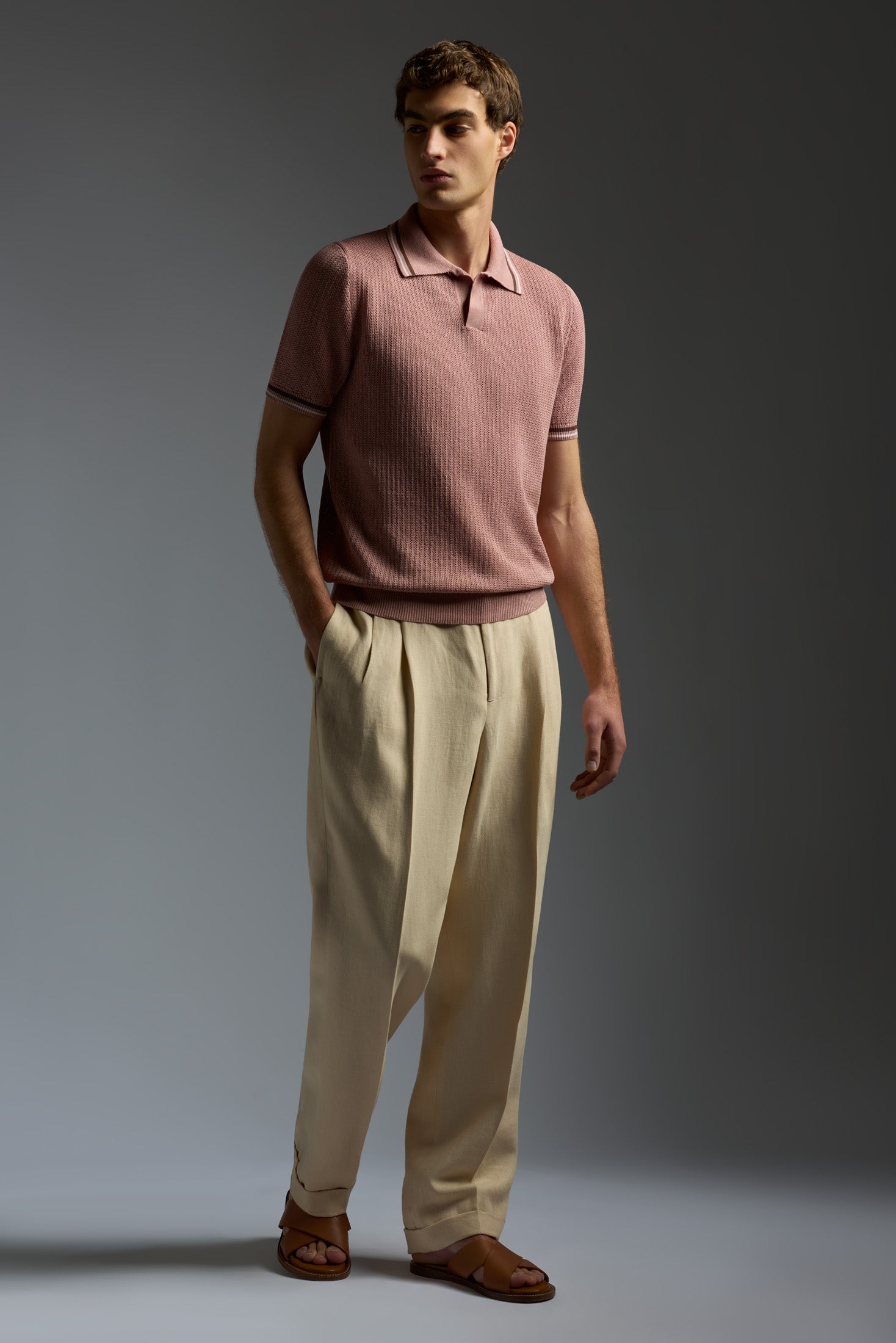 MG8453_000_Y0544_030-media-2