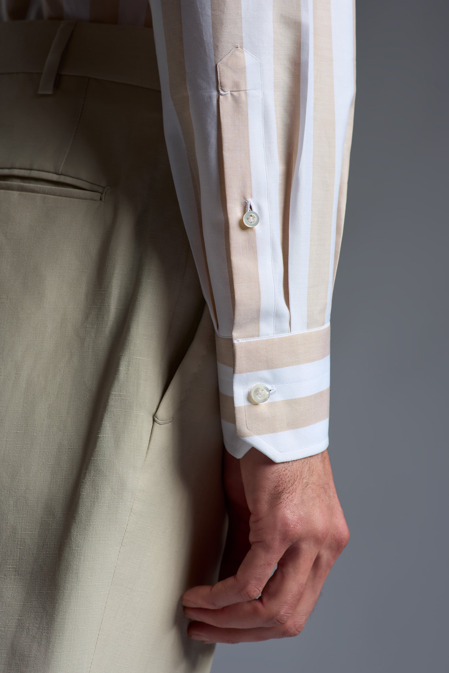 MM10SC_000_C1022_01-media-4