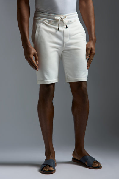 MP0052_000_J0372_000-media-2