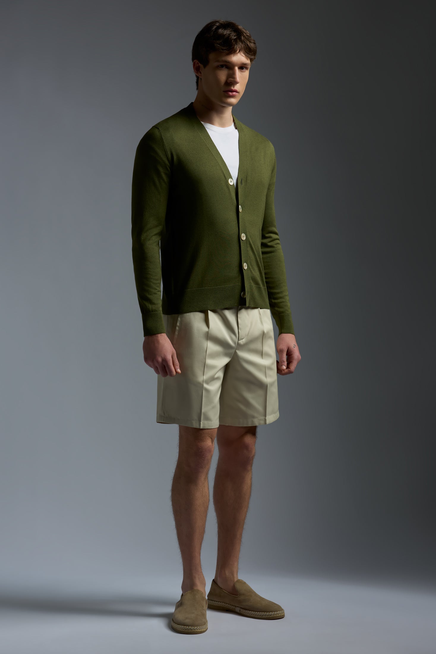 PNC050_000_P9100_300-media-1