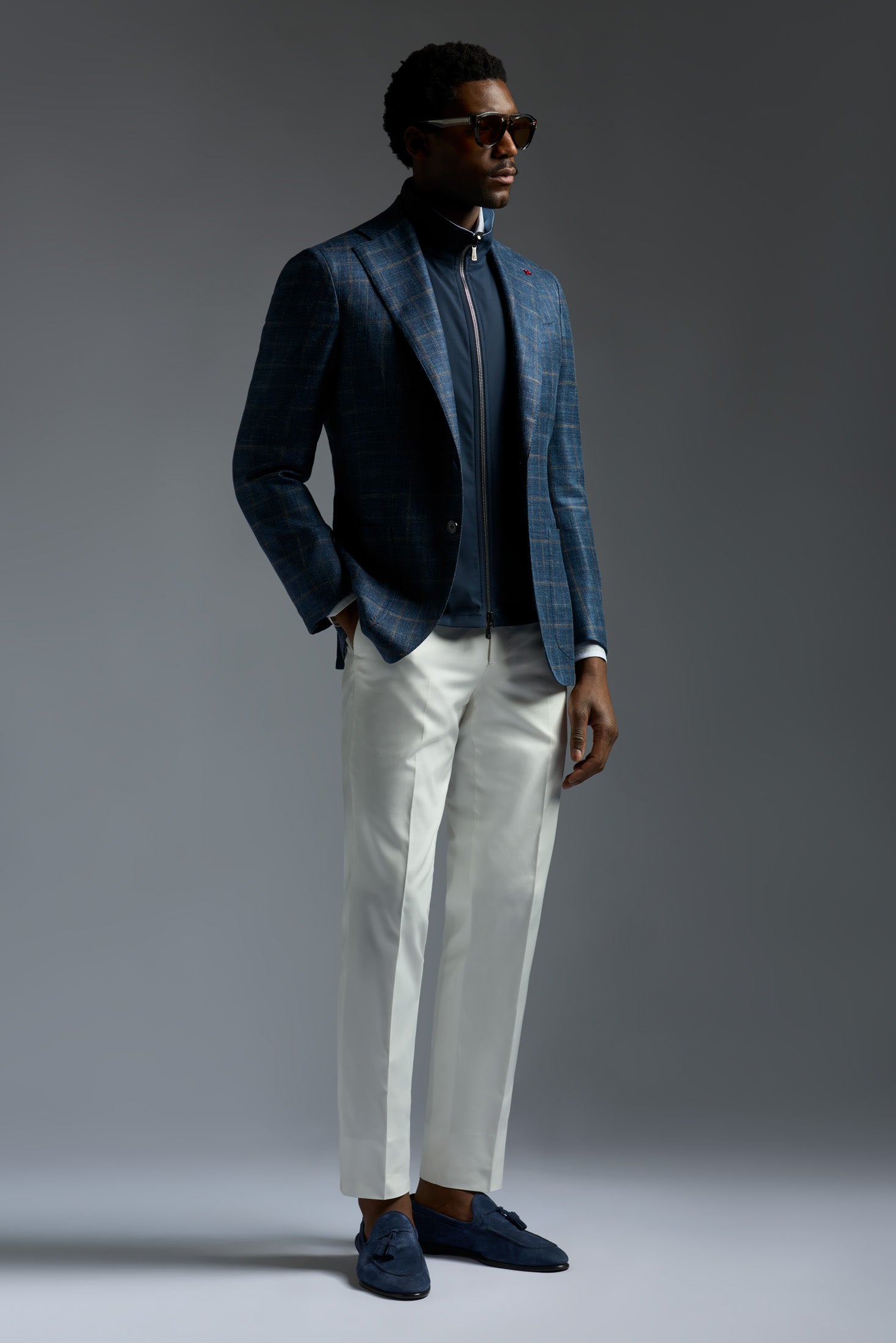 SR7294_000_97541_810-media-2