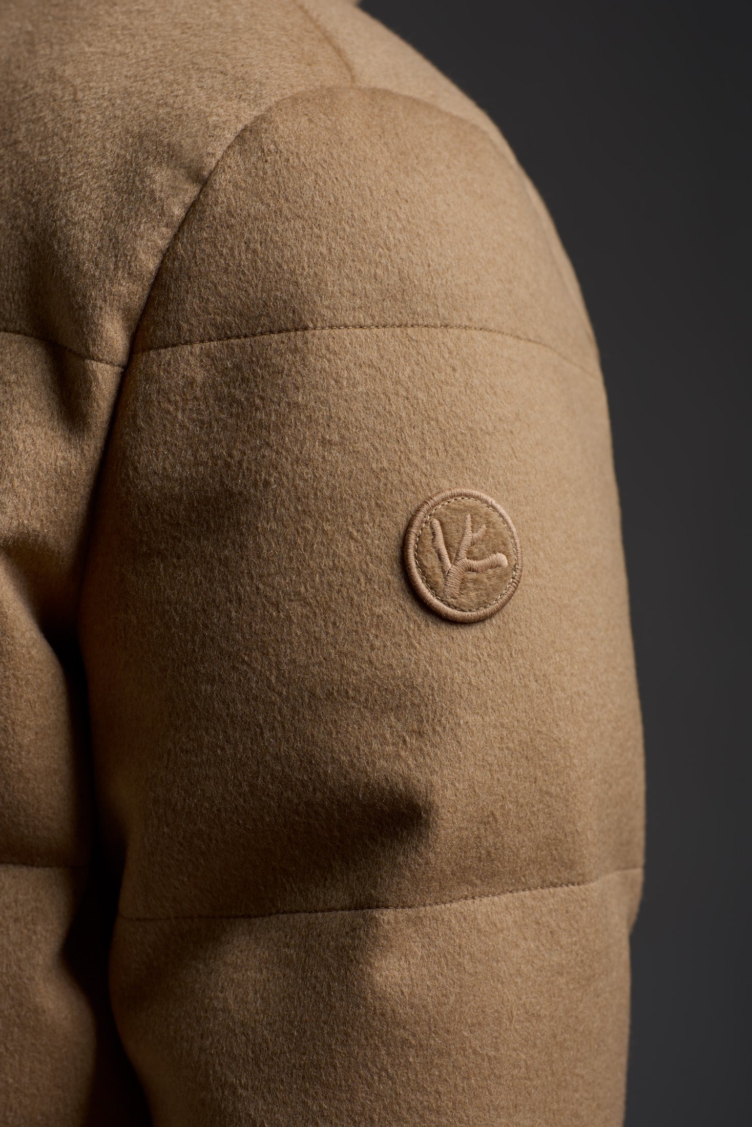 SW7304_000_98631_360-media-5